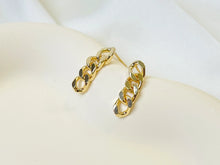 Load image into Gallery viewer, Gold Link Earrings
